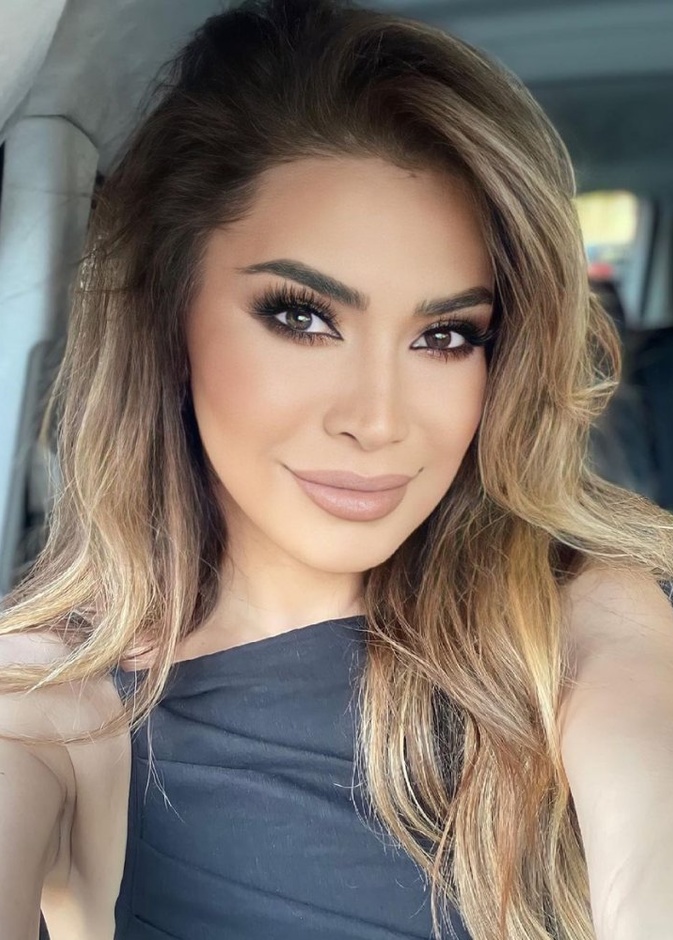 نوال الزغبي قبل وبعد المكياج كيف تتغير ملامحها