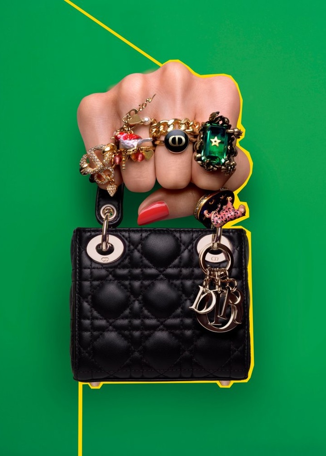 مجموعة الحقائب المصغّرة من Dior