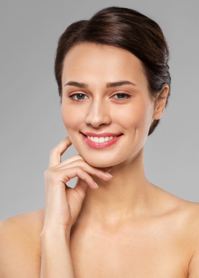 عملية قص اللثة تساعد على تحسين شكل اللثة والحصول على ابتسامة جميلة