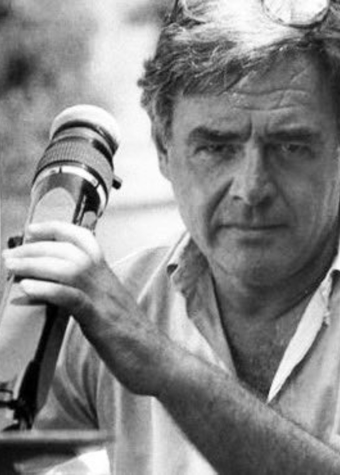 صورة من حساب النجم انطونيو بانديراس على تويتر