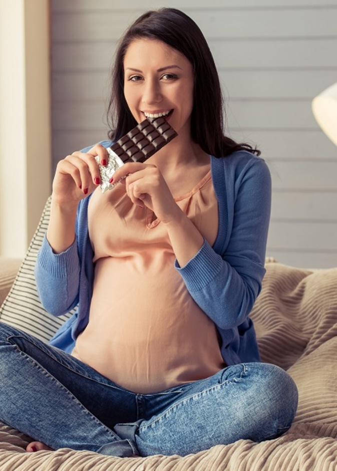 في اليوم العالمي للشوكولاته ما هي فوائد الشكولاته الداكنة للحامل