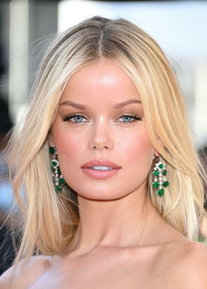 فريدا آيسين Frida Aasen بمجوهرات شوبارد Chopard