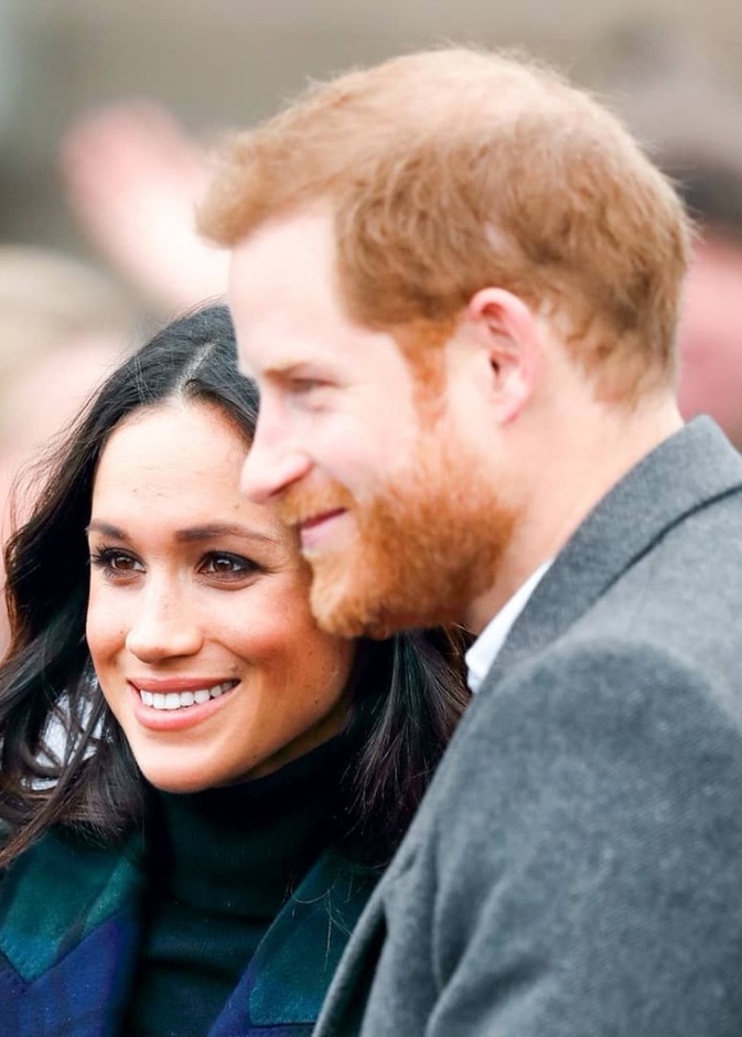 ميغان وهاري يطلبان من معجبيهما مشاركة قصصهم مع اللطف والتعاطف