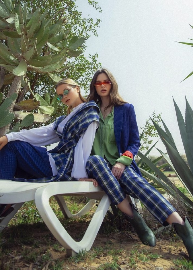 مصمّمة الأزياء المصريّة الكنديّة سارة العمري