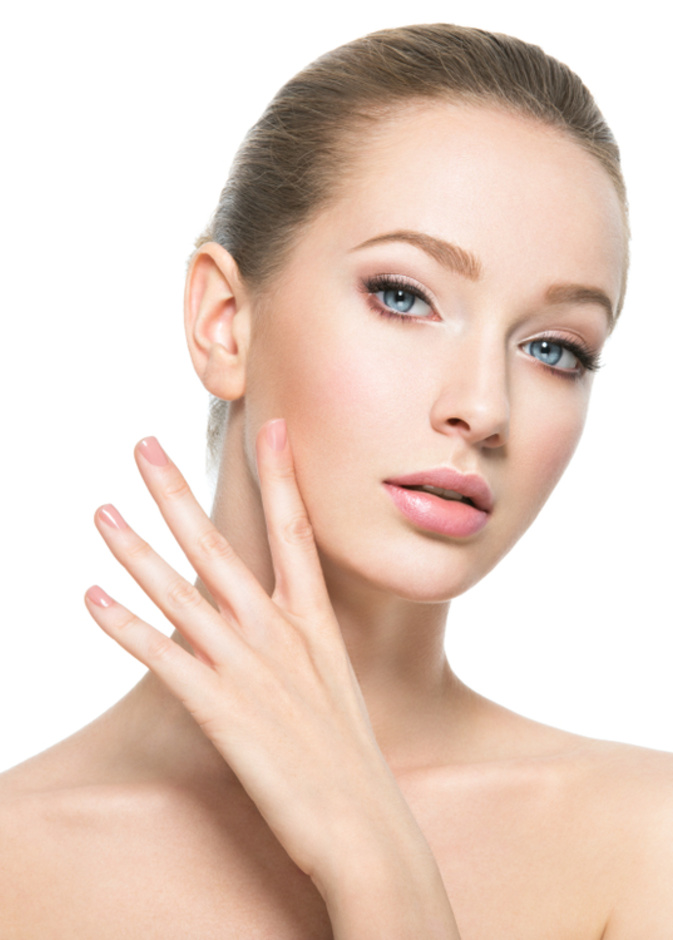 ما هي عملية تجميل اليدين وأهم اضرارها