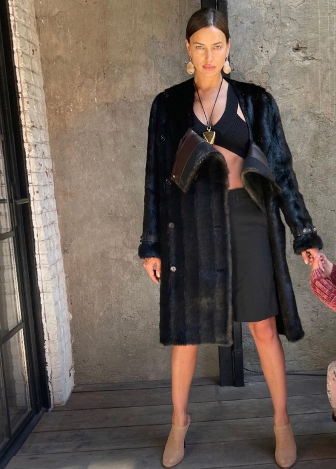  أيرينا شايك تنفصل عن كاني ويست بسبب غرابة أطواره ورائحته المنفرة