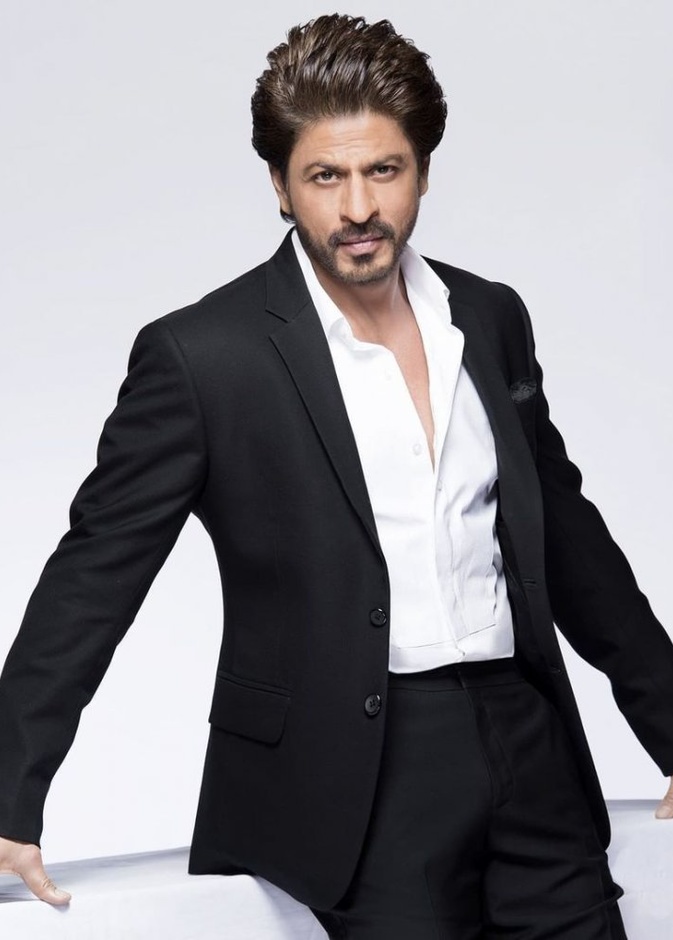 شاروخان يشيد بالفيلم الهندي الجديد Toofaan