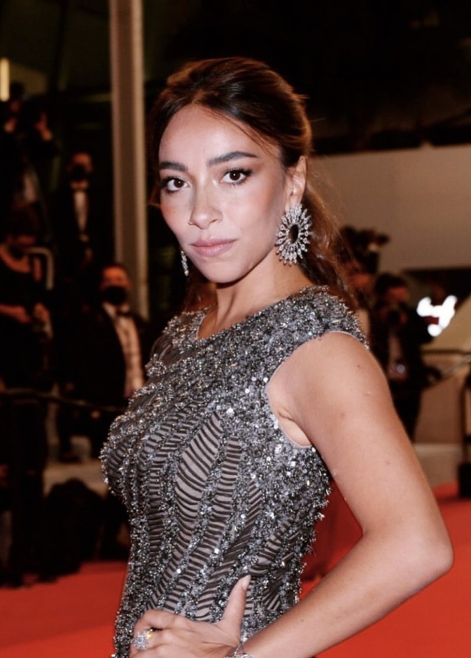 الممثلة والفنانة السعودية سارة طَيْبة Sarah Taibah بمجوهرات ميسيكا Messika 