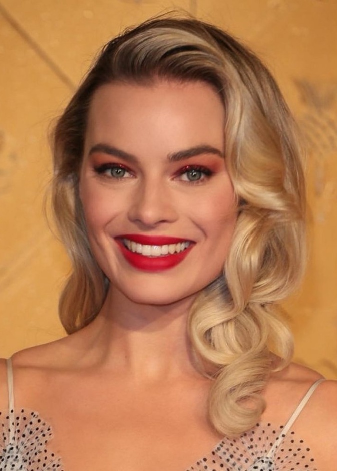 Margot Robbie