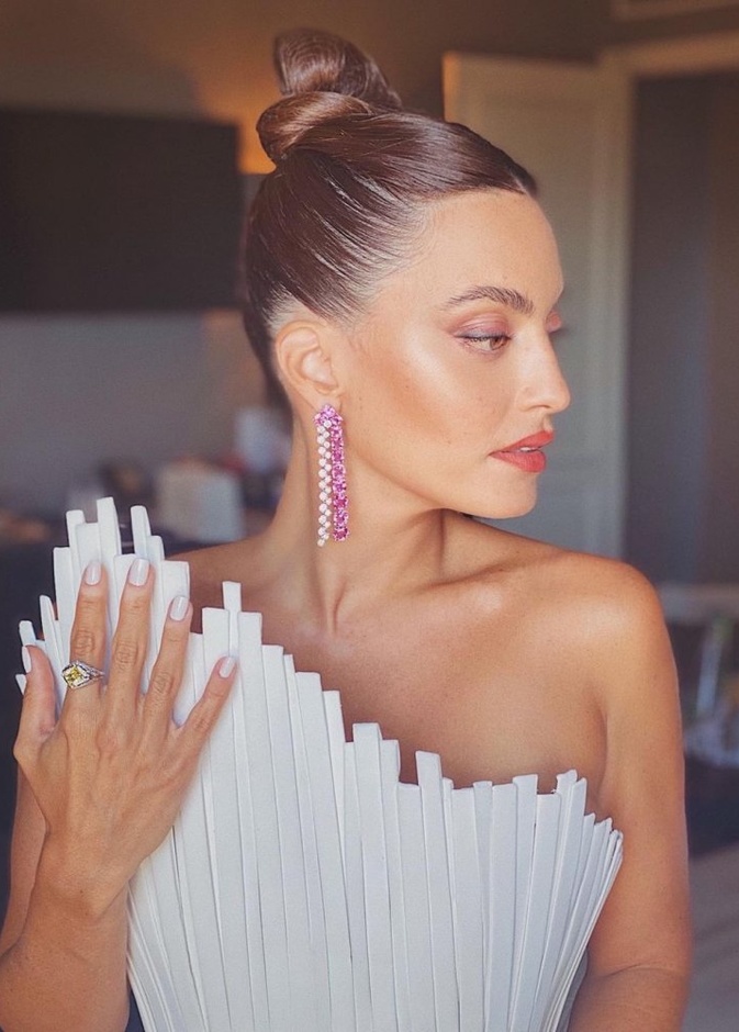 كارن وازن بمجوهرات من دار بولغري Bvlgari في اليوم الثامن