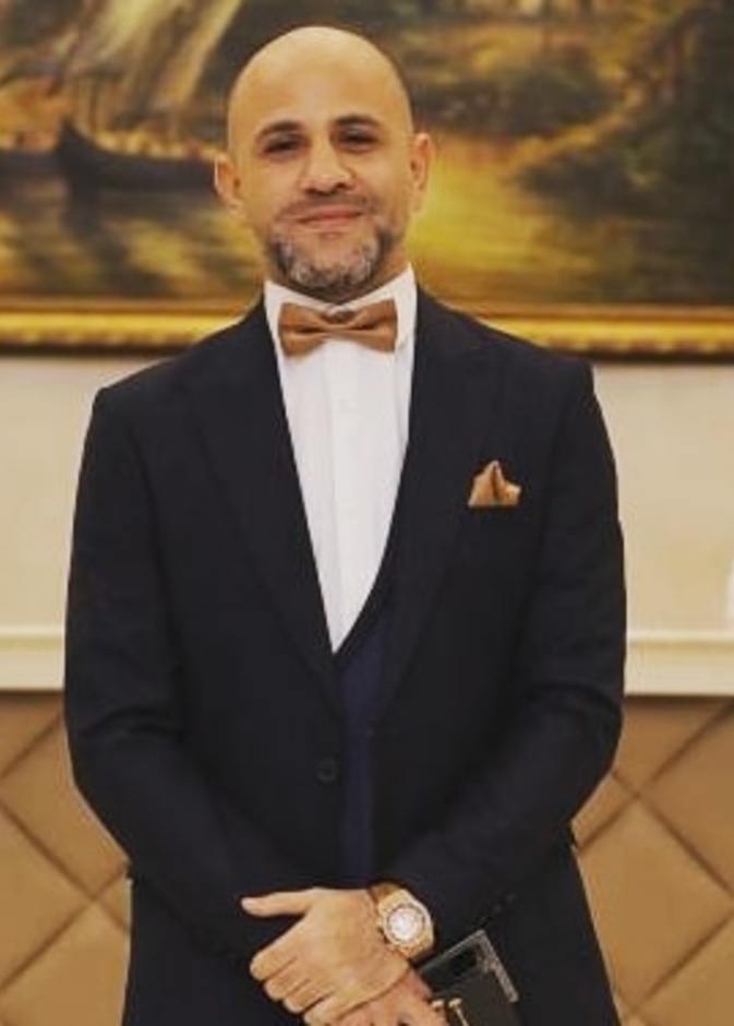 عزيز الشافعي