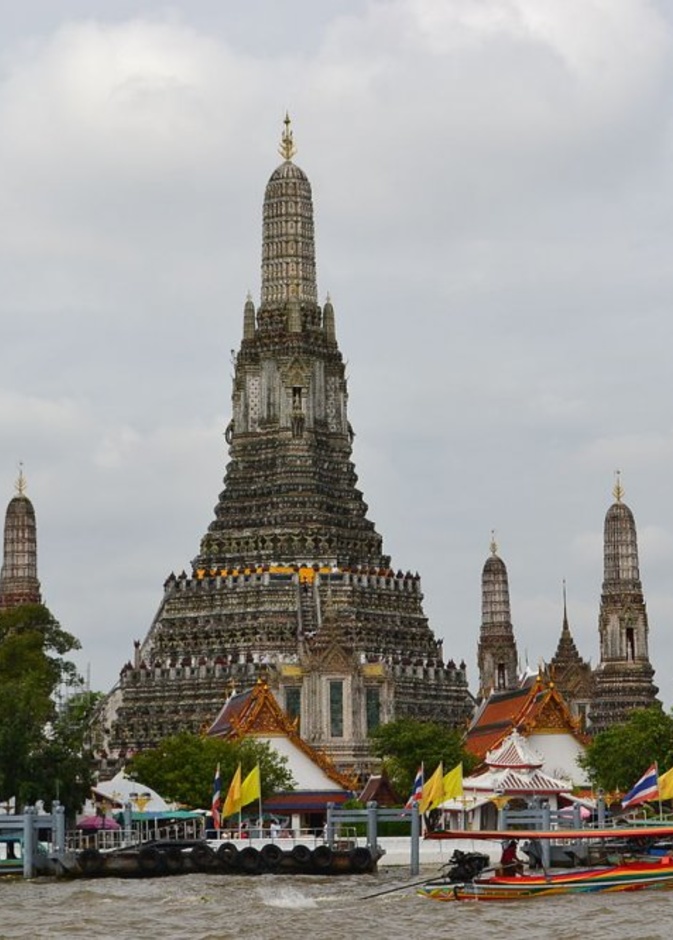 أجواء ممتعة للعطلة في بانكوك تايلاند بواسطة Alex Kovacheva