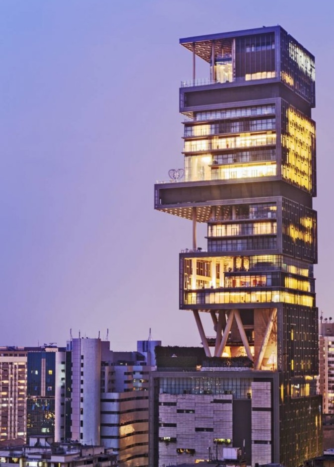 مبنى أنتيليا هو مبنى سكني ومقر إقامة خاص برجل الأعمال الأكثر ثراء في الهند