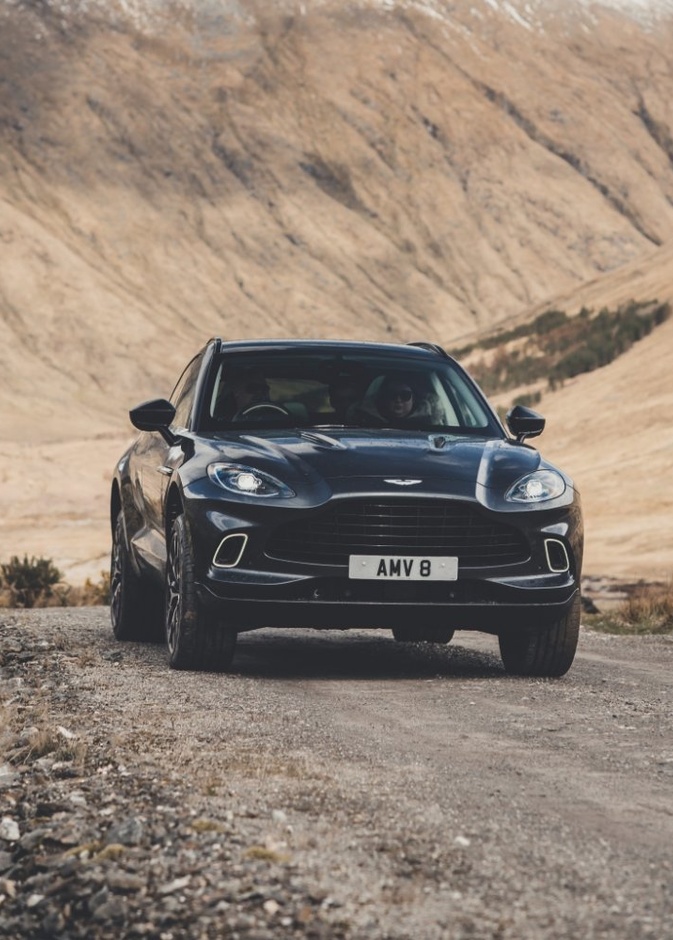  فوائد عجلات ألياف الكربون