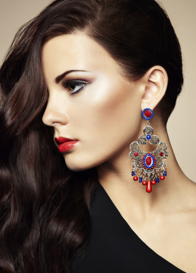 مكياج راقي يليق لمناسباتك المسائية.