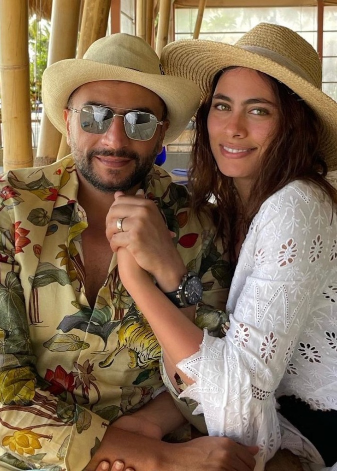 هاجر أحمد وزوجها