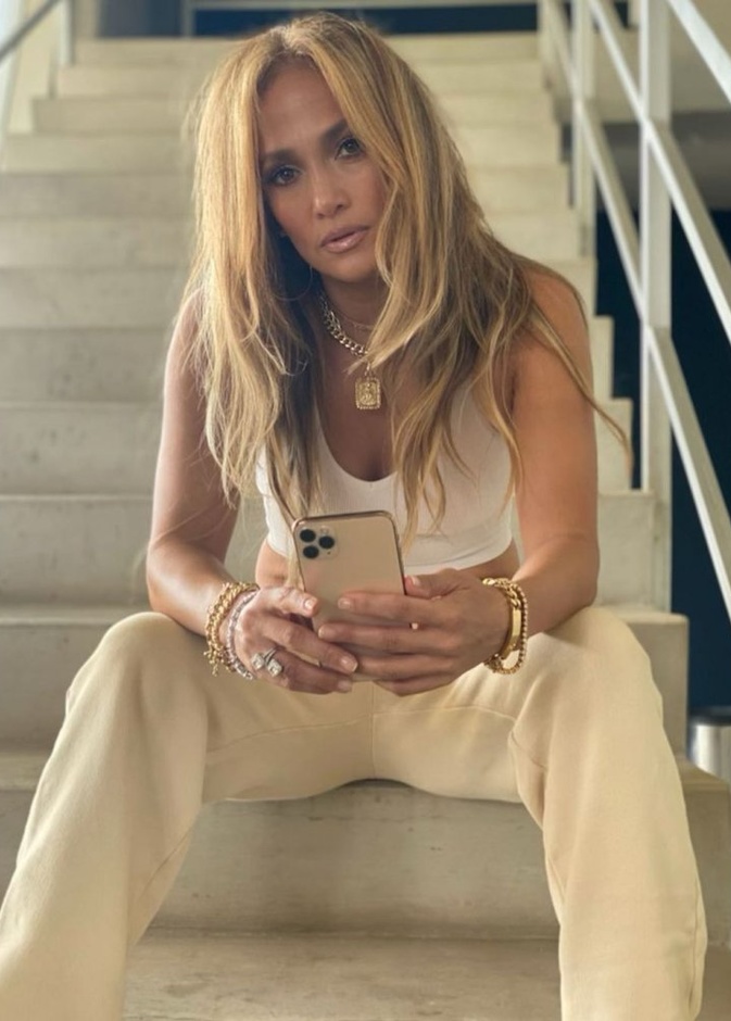 بن أفليك وجينيفر لوبيز يخططان لإنجاب طفلين توأم والزواج في العام المقبل