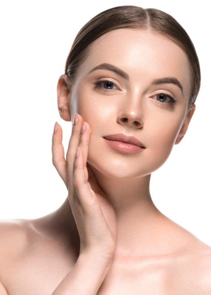 طرق علاج البشرة بعد التقشير تجميليا وأهم فوائده