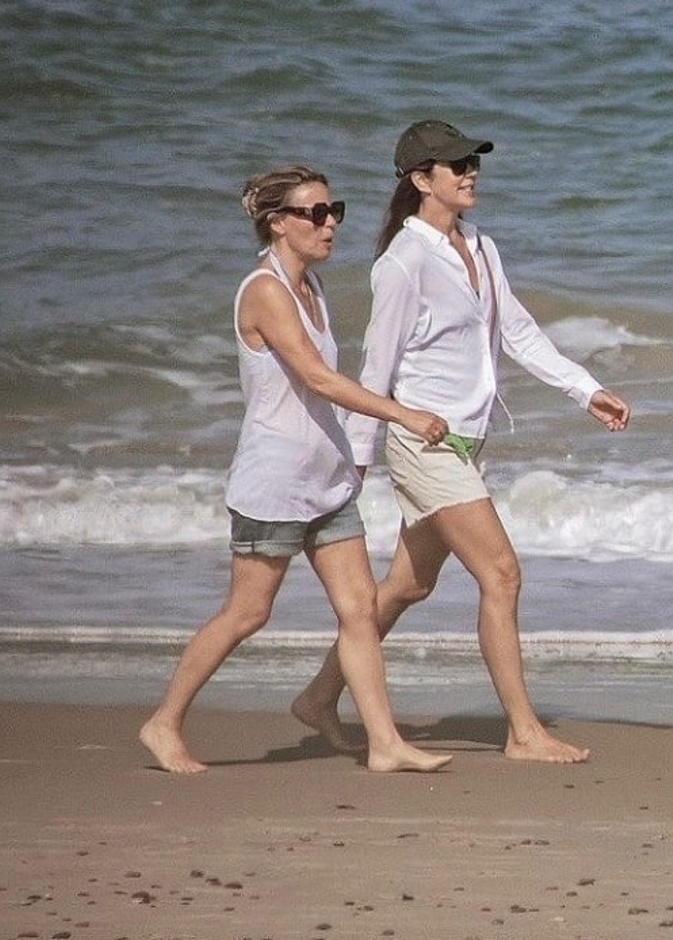 ولي عهد الدنمارك يصيف في سكاجين