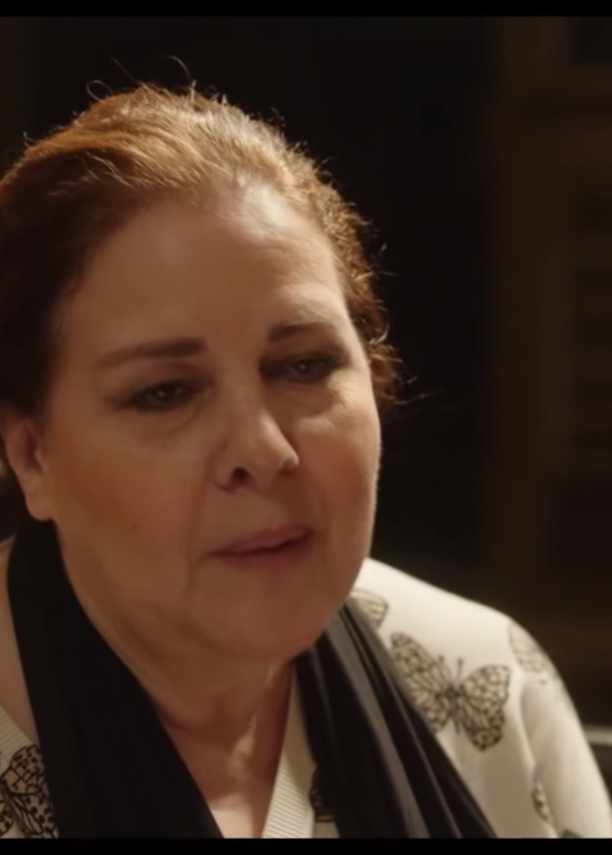 دلال عبدالعزيز