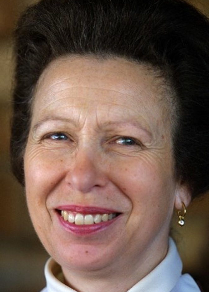 من ستقوم بدور الأميرة آن في الموسم الخامس من The Crown؟