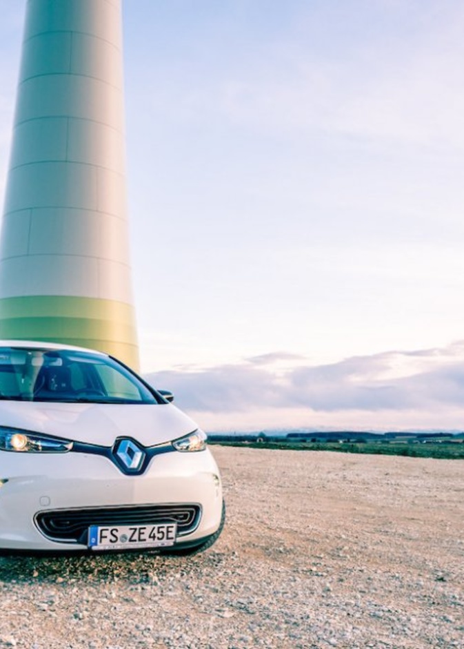 رينو الفرنسية تبرم تحالفا جديدا لإنتاج سيارة هجينة