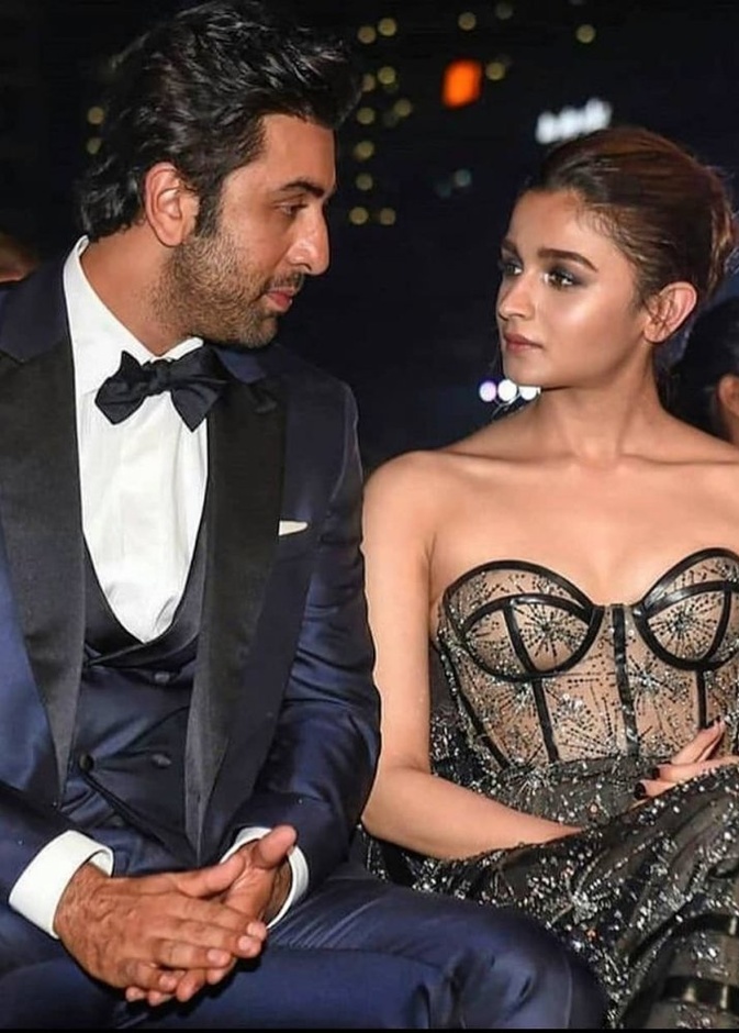  عليا بهات ورانبير كابور سيتزوجان هذا العام