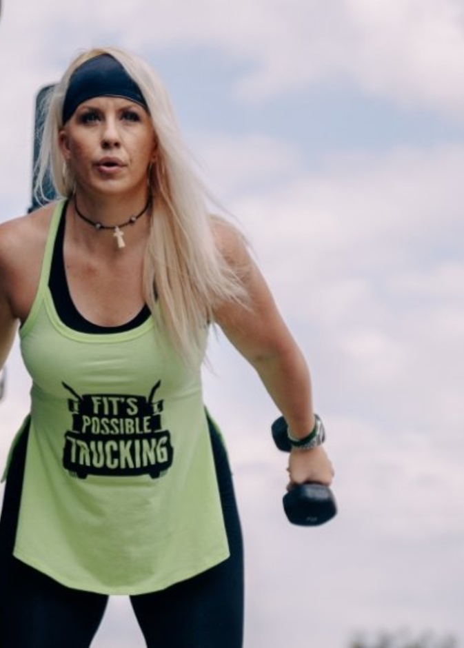  أفضل التمارين الرياضية الفعالة لتنحيف الخصر والجوانب