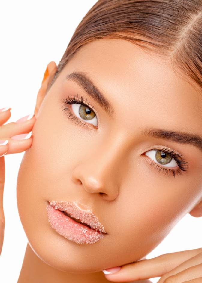 توريد الشفايف بالشوفان والسكر طريقة فعالة في حالة تطبيقها بالشكل المنتظم