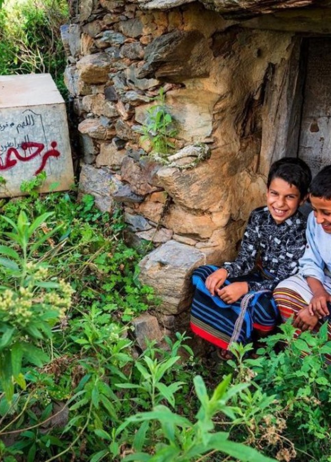 بين ثنايا قرية مهجورة في جبل نعمة