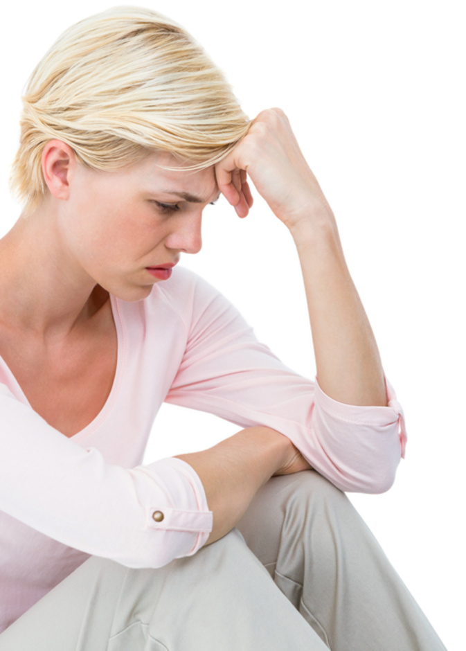  shutterstock_عروس تتجاهل اكتئاب صديقتها