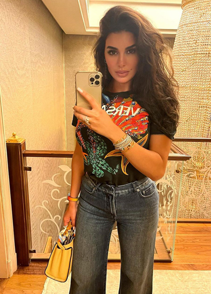 صور أفضل إطلالات ياسمين صبري بموضة الجينز