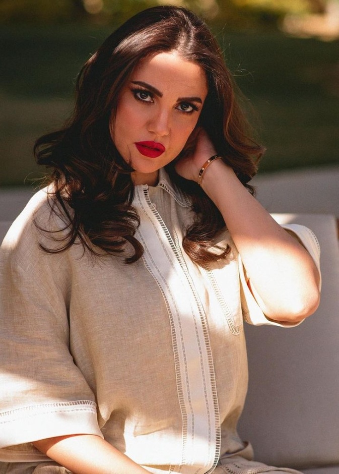 هذا هو السوار الذي اشترته معظم النجمات!