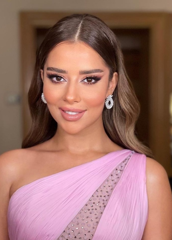 رسمات مكياج سموكي من وحي بلقيس فتحي احتفالاً بيوم المرأة-الصورة من حسابها على انستغرام