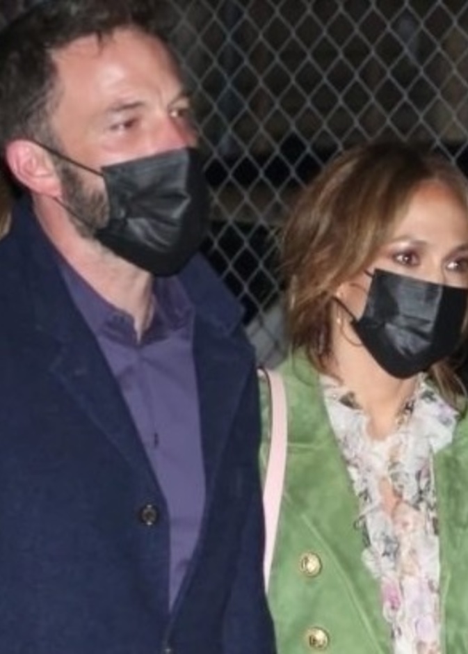 هل سيدخل بن أفليك قفص الزوجية قريبًا مع جينيفر لوبيز؟