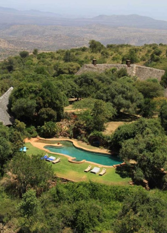 إيدي ريدمان يخسر منزل عائلته الفخم بسبب حرائق الريفيرا الفرنسية