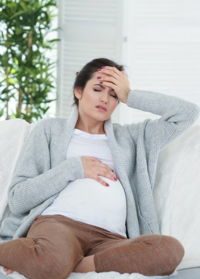 اعراض زيادة الماء حول الجنين