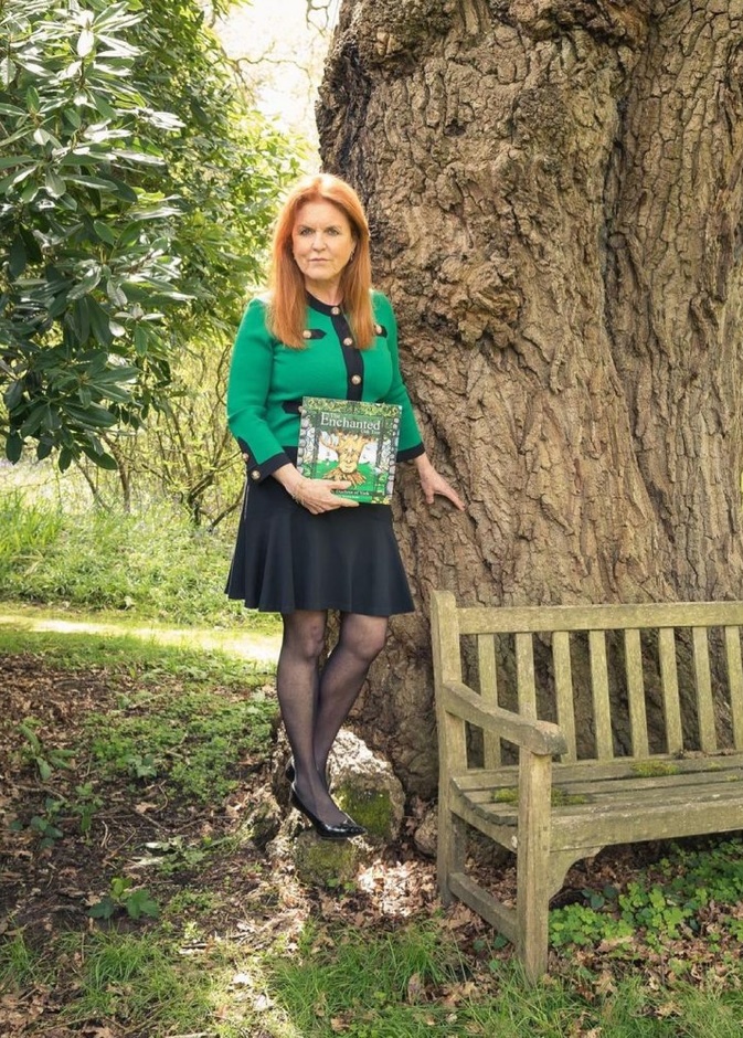 دوقة يورك تقطع أجازتها الصيفية بالتزامن مع صدور روايتها الرومانسية الأولى