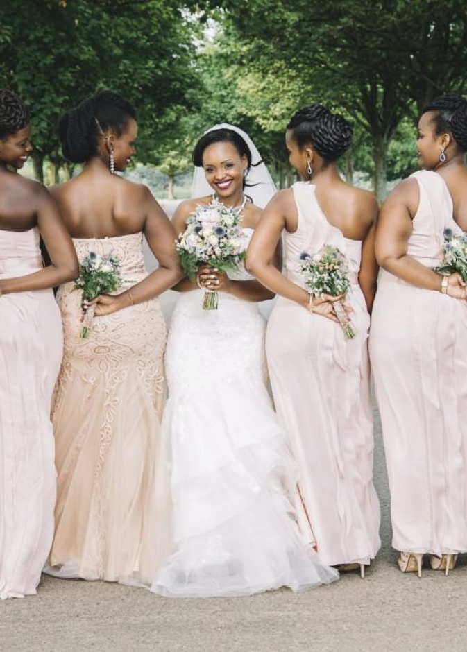 وصيفة شرف تقاضي عروس بسبب طردها من حفل الزفاف Guy Basabose