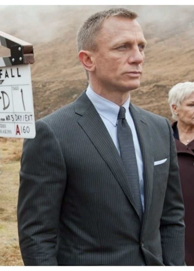 دانيال كريغ أثناء تصوير أحد المشاهد