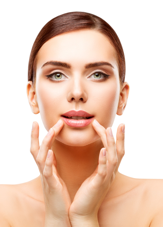  افضل الخلطات الطبيعية لتفتيح البشرة وعلاج السواد حول الفم