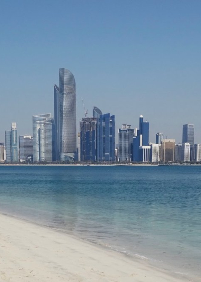 55 دولة على القائمة الخضراء للمسافرين إلى أبوظبي 
