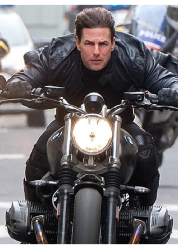 خسائر بالملايين للشركة توزيع فيلم توم كروز الجديد.. والشركة تلجأ للقضاء