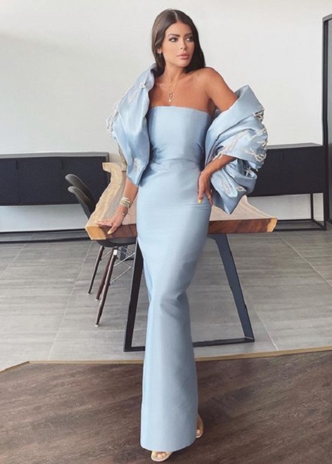  فساتين خطوبة باللون الازرق @fozaza