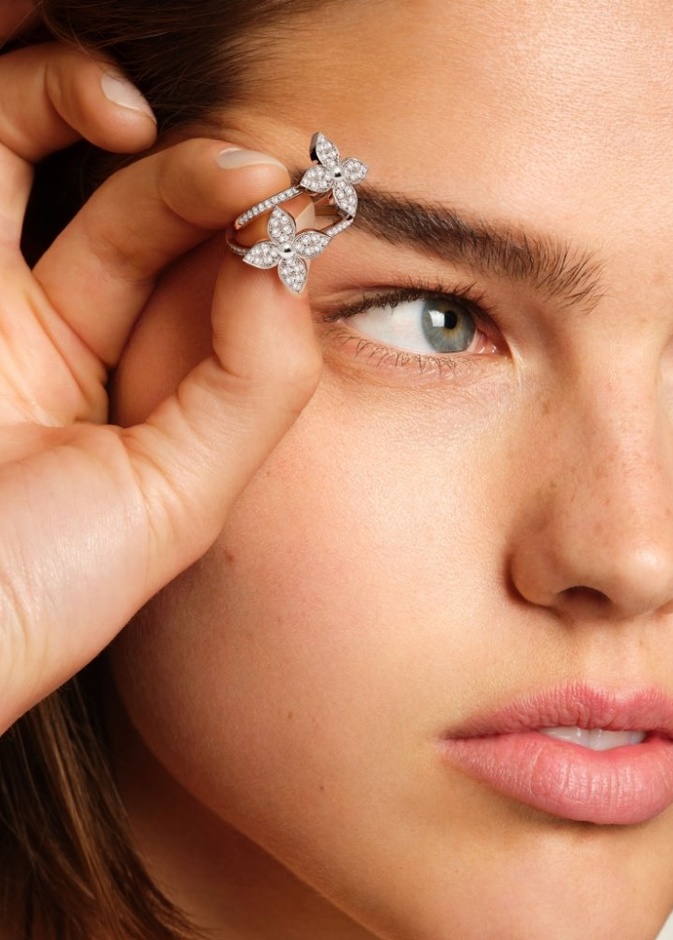 مجموعة Star Blossom من Louis Vuitton