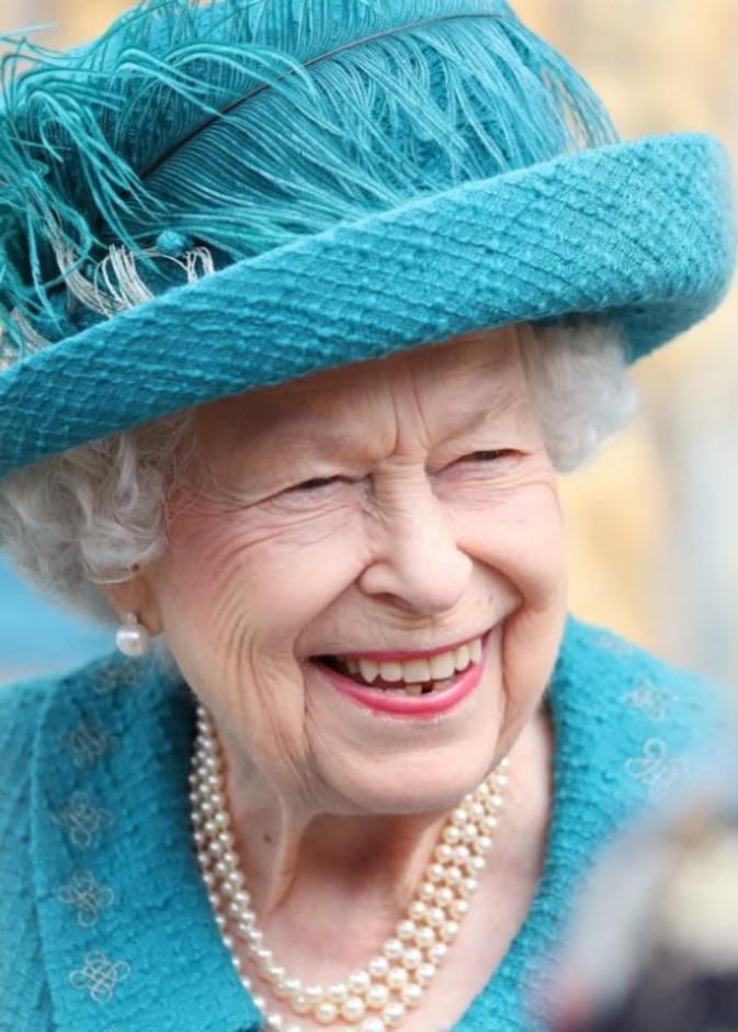 "عملية جسر لندن".. وثائق سرية تكشف تفاصيل لجنازة الملكة إليزابيث الثانية حال وفاتها