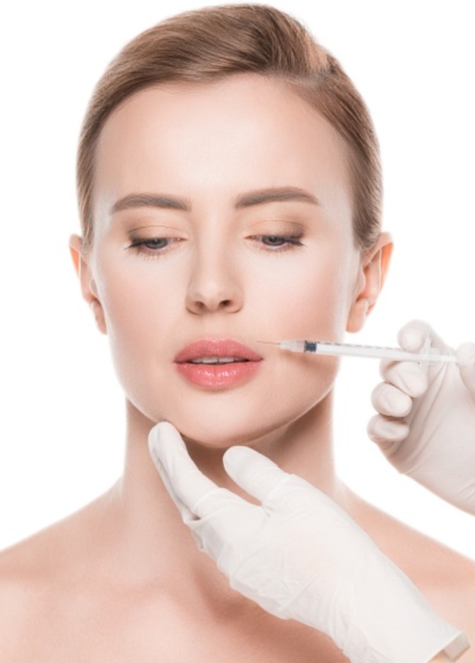 حقن الفيلر يمنحك شفاه ممتلئة وكبيرة