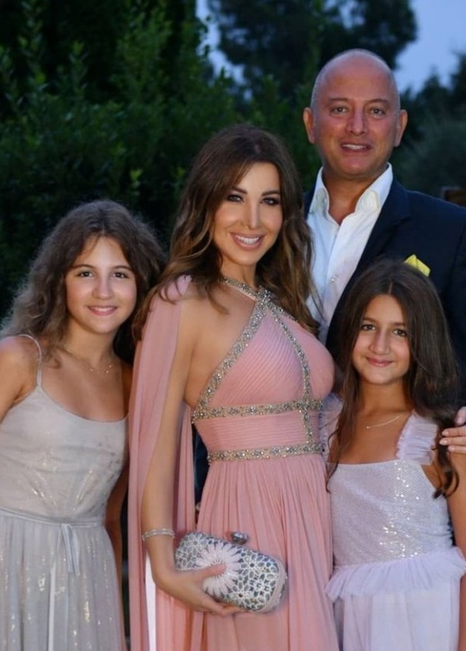 نانسي عجرم وأسرتها