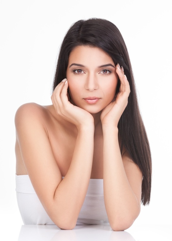 طريقة تبييض الاكواع بخلطات طبيعية من مكونات المنزل