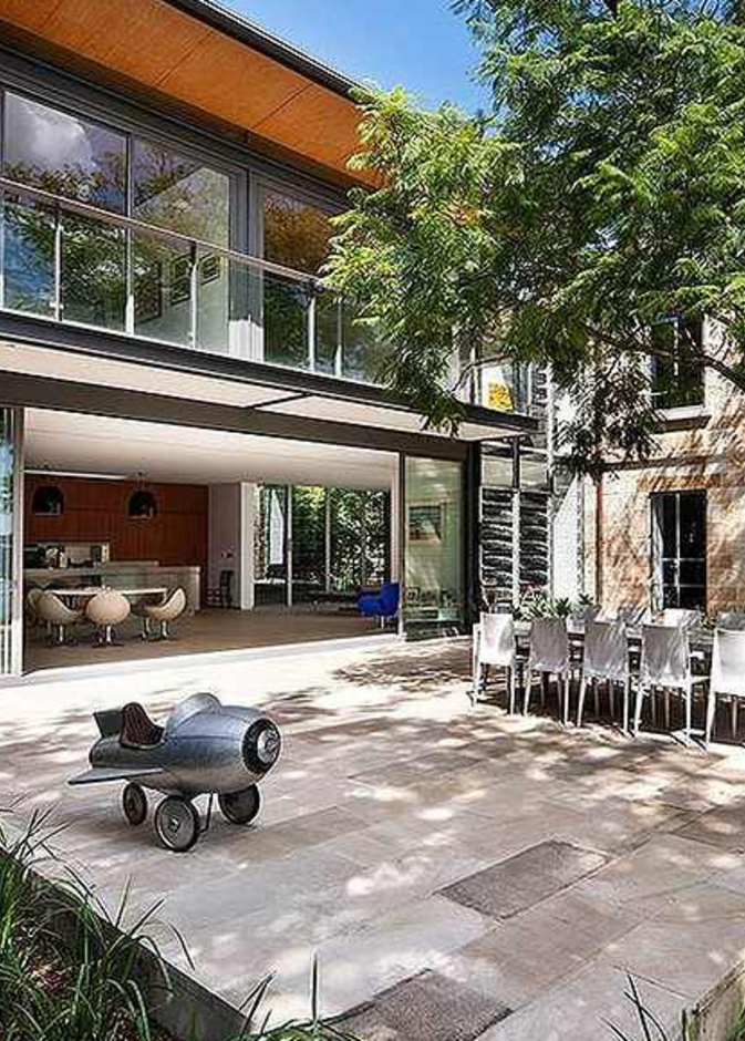 بالصور: كيت بلانشيت تعرض منزلها في سيدني للبيع والثمن..